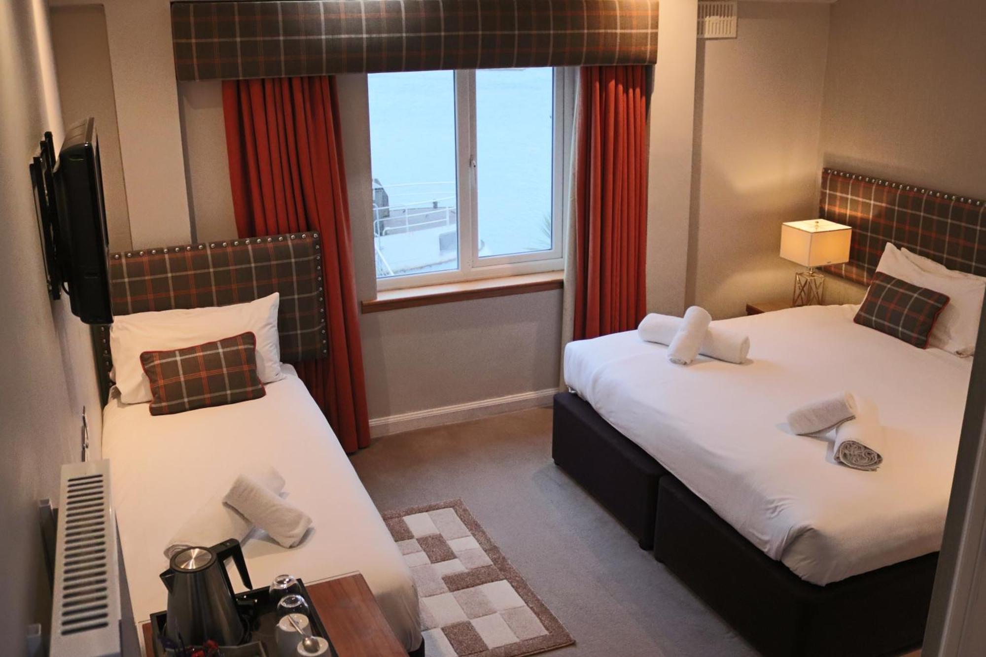 Anchor Hotel And Seabed Restaurant Tarbert  Luaran gambar